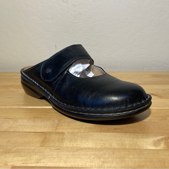 Finn Comfort Stanford Nero Vegas Leather Shoes main image 6